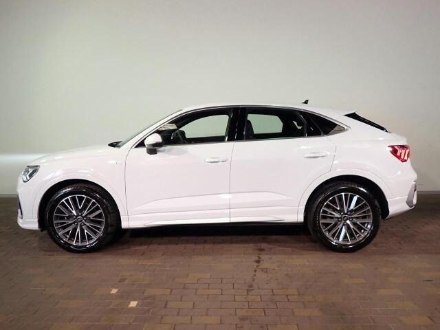 Q3スポーツバック35 TFSI Sライン
