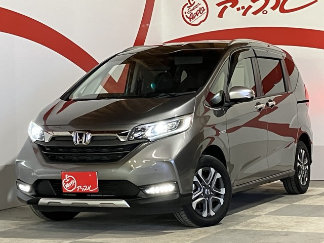 フリード+1.5 ハイブリッド クロスター 4WD