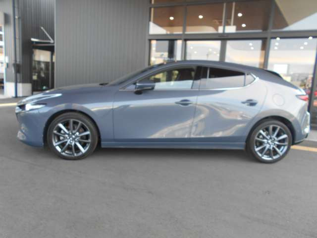 MAZDA3ファストバック1.8 XD プロアクティブ ツーリング セレクション
