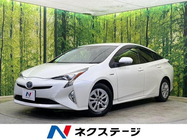 プリウス1.8 S
