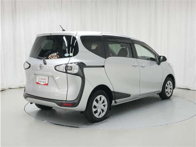 シエンタ1.5 X 4WD