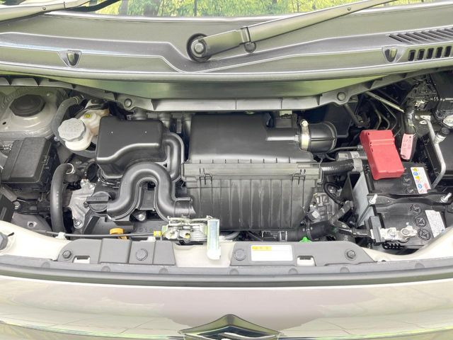 親切・丁寧な専門メカニックスタッフが応対!・車検・点検整備・事故等の修理などアフターサービスも安心。お車のカスタマイズもネクステージのサービススタッフまでご相談ください!