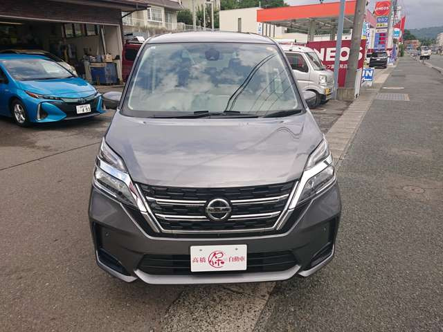 セレナ2.0 XV 4WD
