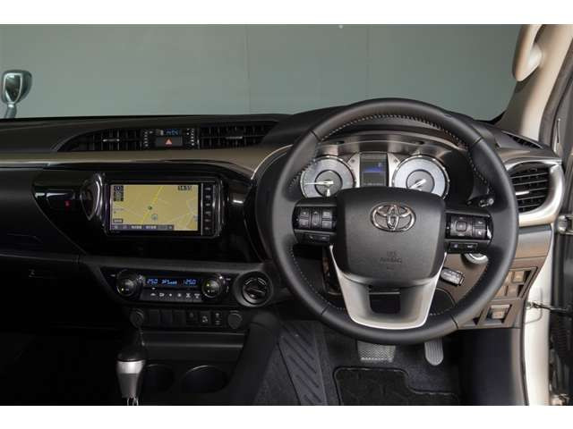 ハイラックス2.4 Z ディーゼル 4WD