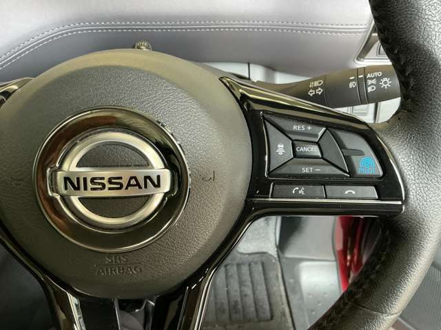 セレナ1.2 e-POWER ハイウェイスターV