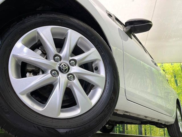 �y�����A���~�z�C�[���z�O�ςɃ}�b�`���������A���~�z�C�[���𑕒����Ă���܂��B�e��ЊO�A���~�z�C�[����A�X�^�b�h���X�^�C�����戵�����Ă���܂��B���񂲑��k����������
