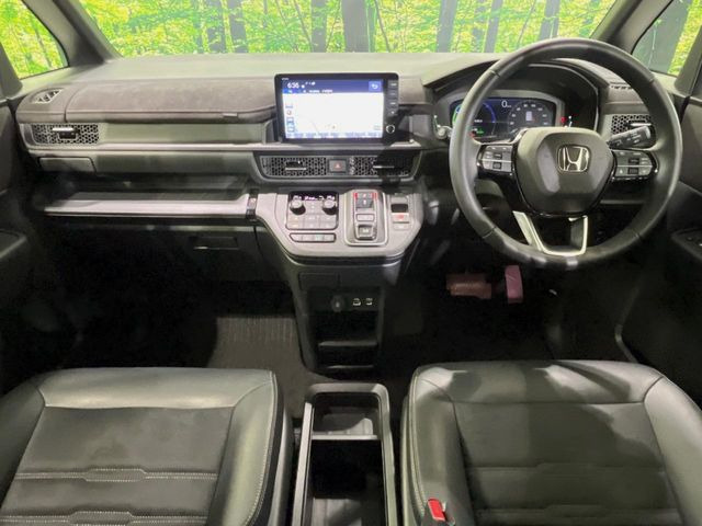 ステップワゴン2.0 e:HEV スパーダ プレミアムライン