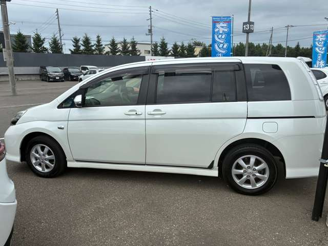 アイシス1.8 プラタナ 4WD