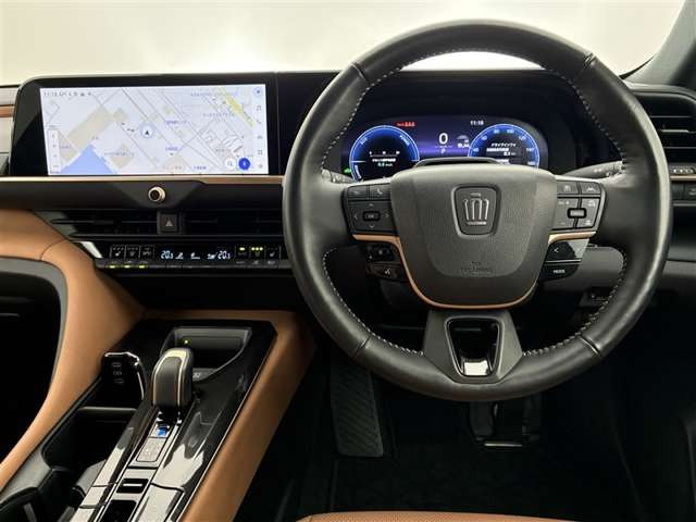 クラウンスポーツ2.5 Z E-Four 4WD