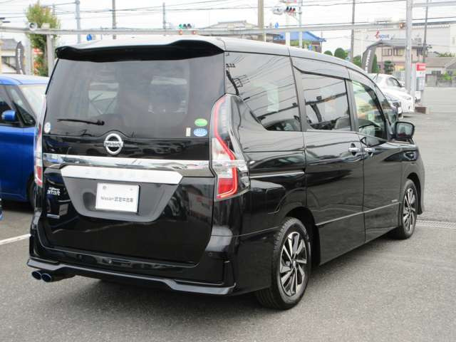 セレナ2.0 ハイウェイスターV