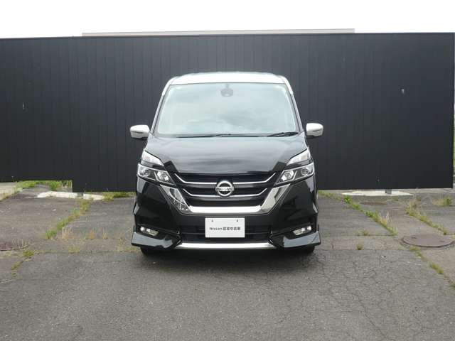 セレナ2.0 ハイウェイスター プロパイロット エディション 4WD