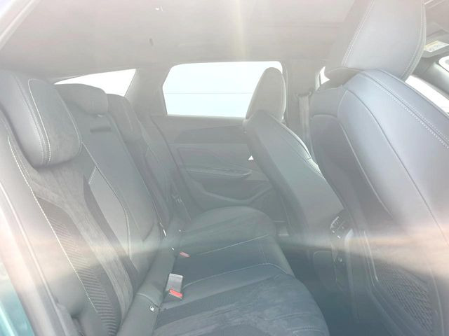 ���㕔���Ȃ��C�ɂȂ�悤�ȃL�Y�E�����ւ��蓙�A�傫�ȃ_���[�W�͂Ȃ��A�ǍD�ȏ�Ԃł��B