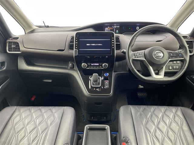 セレナ1.2 e-POWER ハイウェイスターG
