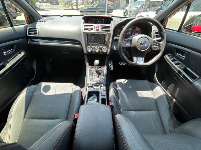 WRXS4 2.0 GT-S アイサイト 4WD