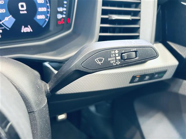 A1スポーツバック35 TFSI Sライン