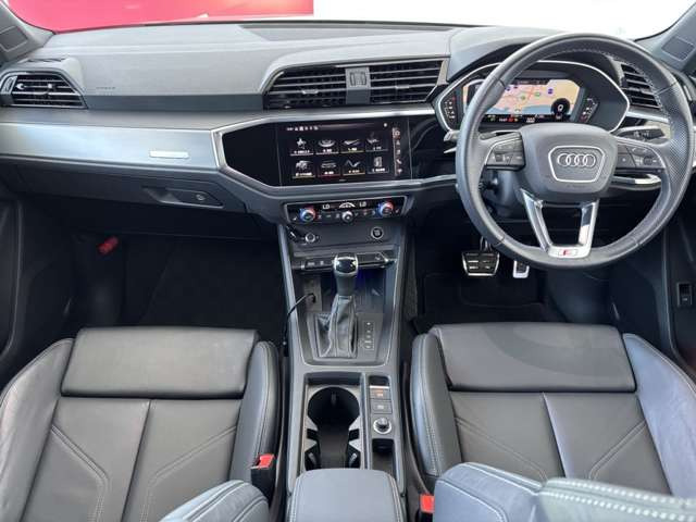 Q3