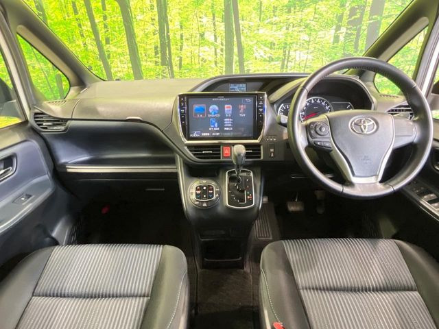 ヴォクシー2.0 ZS 煌