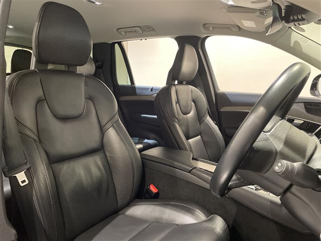 XC90B6 AWD インスクリプション 4WD