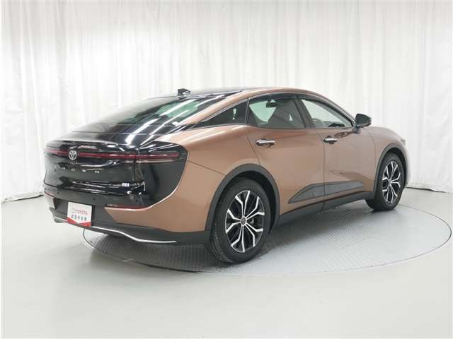 クラウンクロスオーバー2.5 G アドバンスト E-Four 4WD