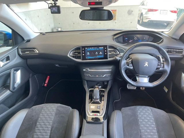 308SWロードトリップ ブルーHDi ディーゼル