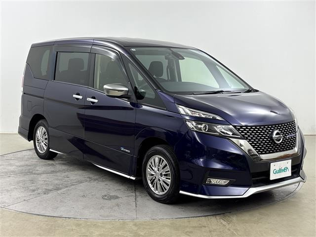 セレナ2.0 AUTECH Vパッケージ 4WD