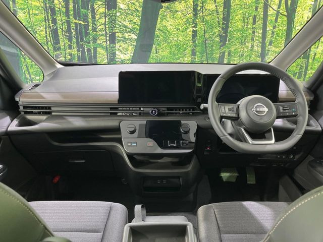セレナ1.4 e-POWER ハイウェイスターV