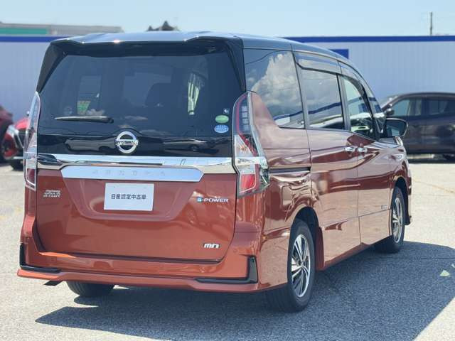 セレナ1.2 e-POWER ハイウェイスターV