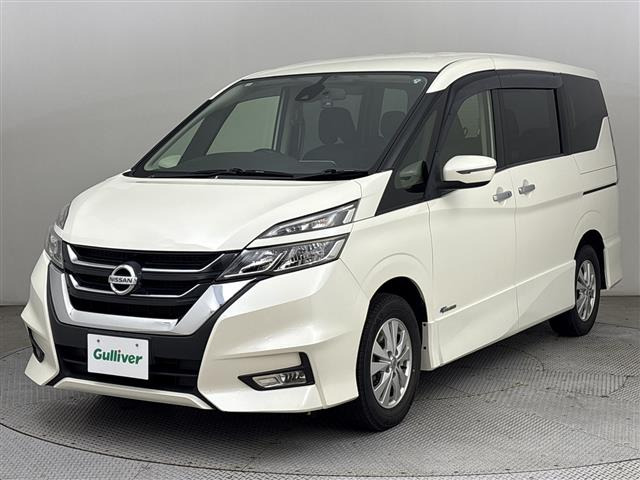 セレナ2.0 ハイウェイスター 4WD