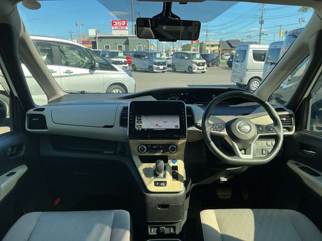 セレナ1.2 e-POWER ハイウェイスターV