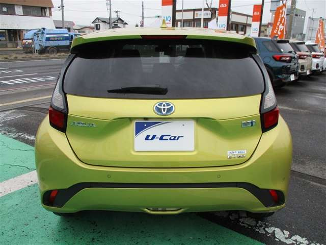 アクア1.5 G E-Four 4WD
