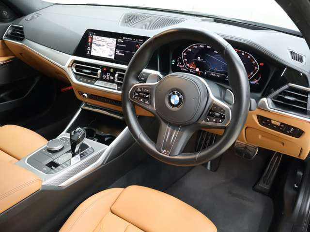 3シリーズセダンM340i xドライブ 4WD