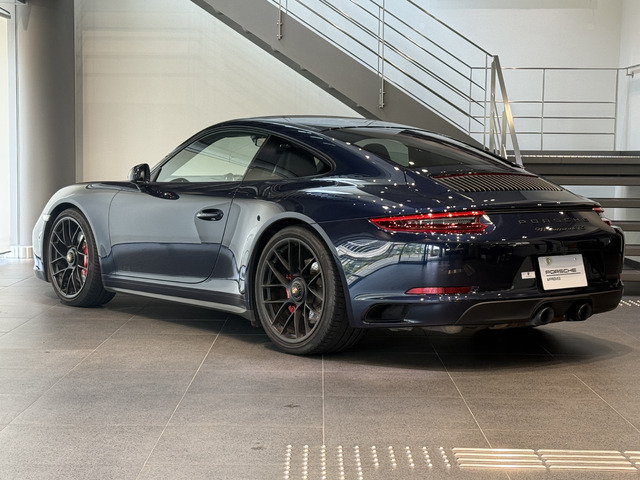 911カレラ GTS PDK