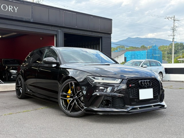 RS6アバント4.0 パフォーマンス 4WD