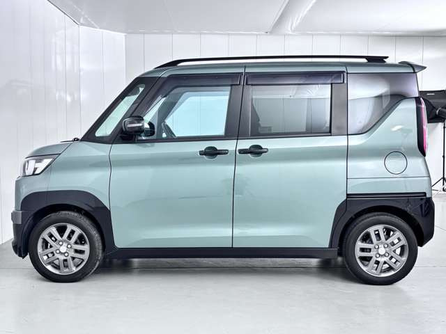 デリカミニT プレミアム 4WD