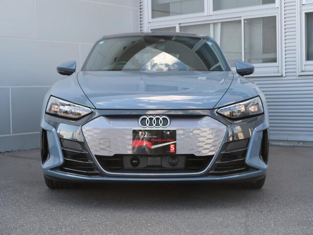 e-tron GT クワトロ4WD
