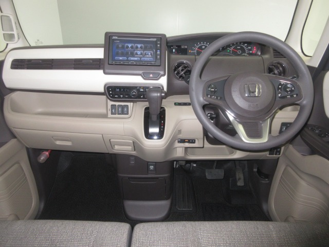 N-BOXG L ホンダセンシング 4WD