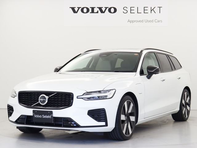 V60ウルトラ T6  AWD プラグインハイブリッド 4WD