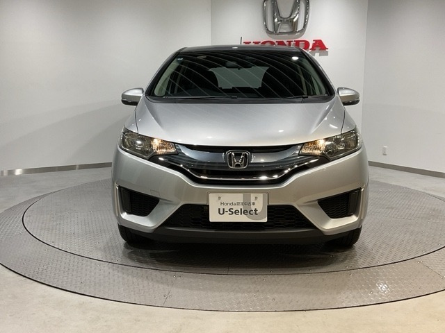 フィット1.3 13G Fパッケージ 4WD