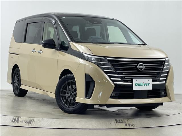 セレナ1.4 e-POWER ハイウェイスターV