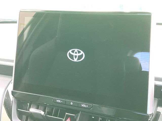 �y10.5�C���` �f�B�X�v���C�I�[�f�B�I�z���ʂ̃f�B�X�v���C��AppleCarPlay��AndroidAuto�����p�\�B�傫�ȉ�ʂŃX�}�z�i�r�A�v���������p���������܂���