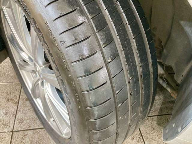 フーガ3.7 370GT FOUR 4WD