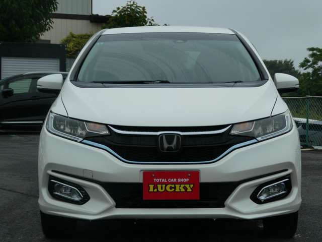 フィット1.5 ハイブリッド L ホンダセンシング 4WD