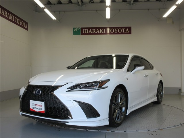 ES300h Fスポーツ