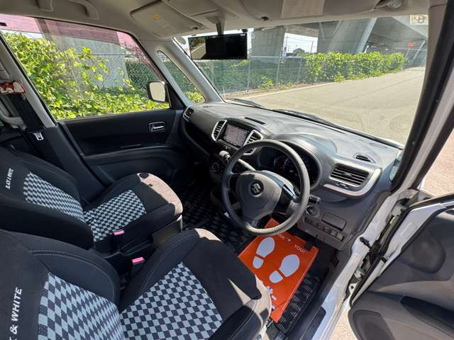 内装です☆納車前にクリーニングも実施致します☆