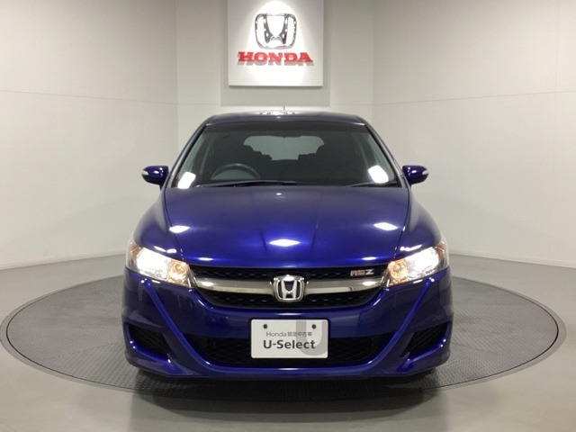 ストリーム1.8 RSZ