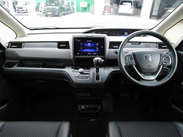 フリード1.5 G ホンダセンシング 4WD