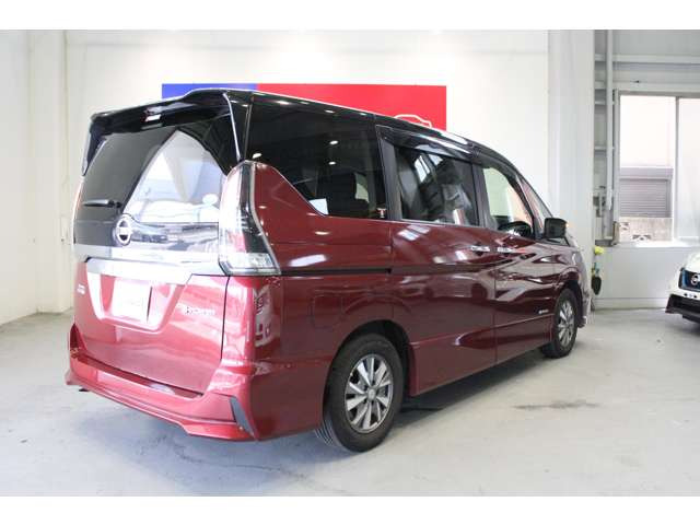 セレナ1.2 e-POWER ハイウェイスターV
