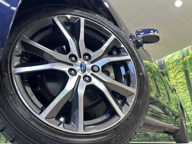 �y����17�C���`�A���~�z�C�[���z�O�ςɃ}�b�`���������A���~�z�C�[���𑕒����Ă���܂��B�e��ЊO�A���~�z�C�[����A�X�^�b�h���X�^�C�����戵�����Ă���܂��B���񂲑��k����������