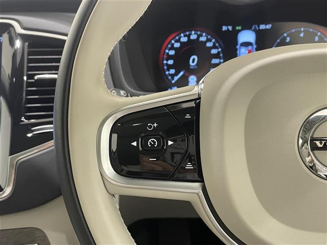XC90B6 AWD インスクリプション 4WD