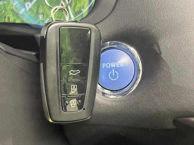�y�X�}�[�g�L�[�z�J�o����|�P�b�g�ɓ��ꂽ�܂܂ł��h�A�̎{���E�������\�ȃX�}�[�g�L�[�𑕔��B�G���W���̃I���E�I�t�����J�M�����o���K�v����������Ƃ��Ă��֗��ł���